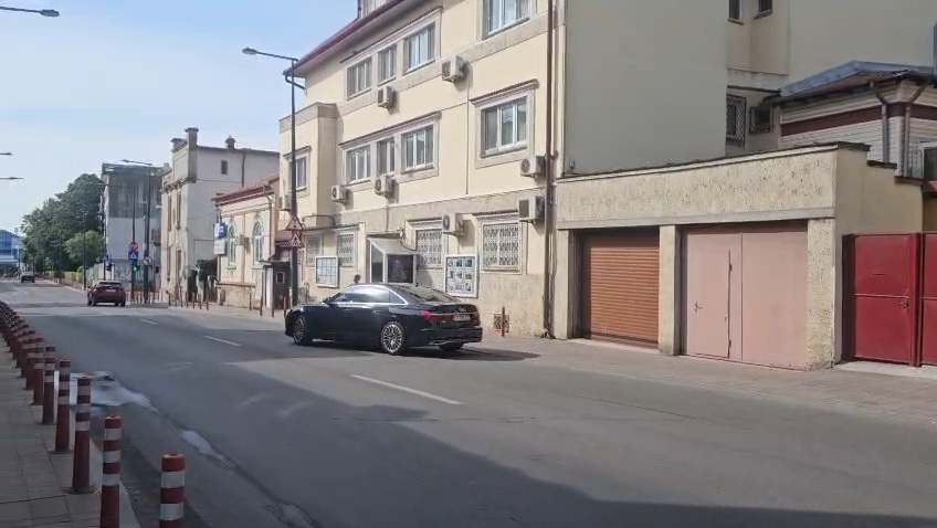 foto video consulatul federatiei ruse la constanta se inchide astazi o masina de corp diplomatic a parasit foto video consulatul federatiei ruse la constanta se inchide astazi o masina de corp diplomatic a parasit