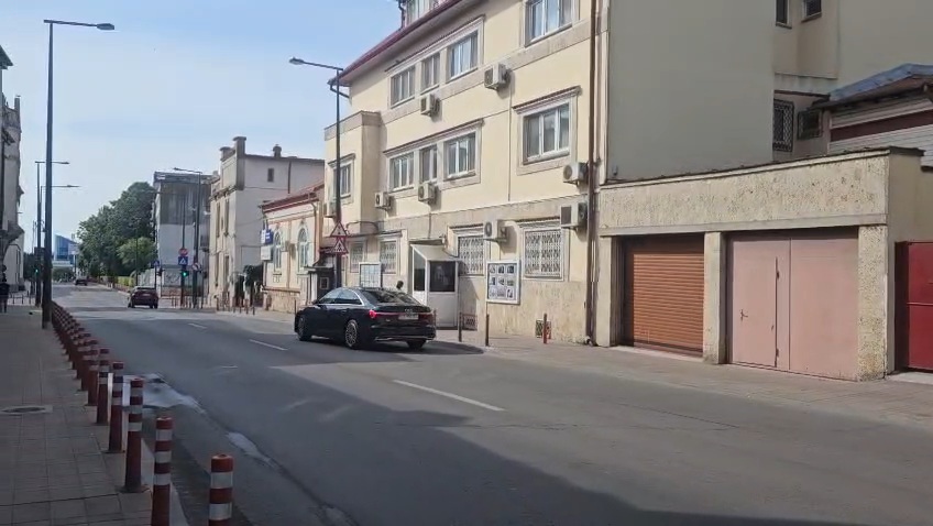 foto video consulatul federatiei ruse la constanta se inchide astazi o masina de corp diplomatic a parasit foto video consulatul federatiei ruse la constanta se inchide astazi o masina de corp diplomatic a parasit