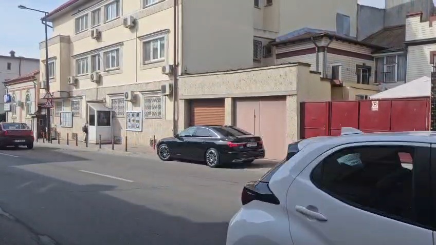 foto video consulatul federatiei ruse la constanta se inchide astazi o masina de corp diplomatic a parasit foto video consulatul federatiei ruse la constanta se inchide astazi o masina de corp diplomatic a parasit