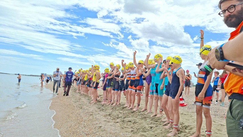 sportivii de la trident triathlon team constanta rezultate frumoase si in ziua a doua a h3ro mamaia 2026 sportivii de la trident triathlon team constanta rezultate frumoase si in ziua a doua a h3ro mamaia 2026