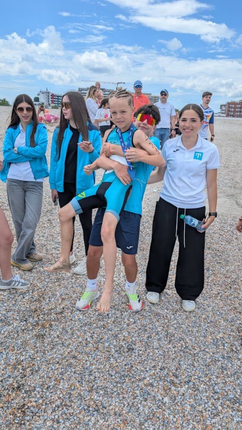 sportivii de la trident triathlon team constanta rezultate frumoase si in ziua a doua a h3ro mamaia 2026 sportivii de la trident triathlon team constanta rezultate frumoase si in ziua a doua a h3ro mamaia 2026