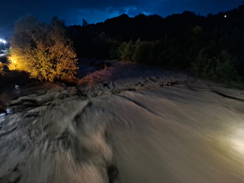 foto video evacuari controlate la acumularea maneciu pentru reducerea riscului de inundatii 941270 foto video evacuari controlate la acumularea maneciu pentru reducerea riscului de inundatii 941270