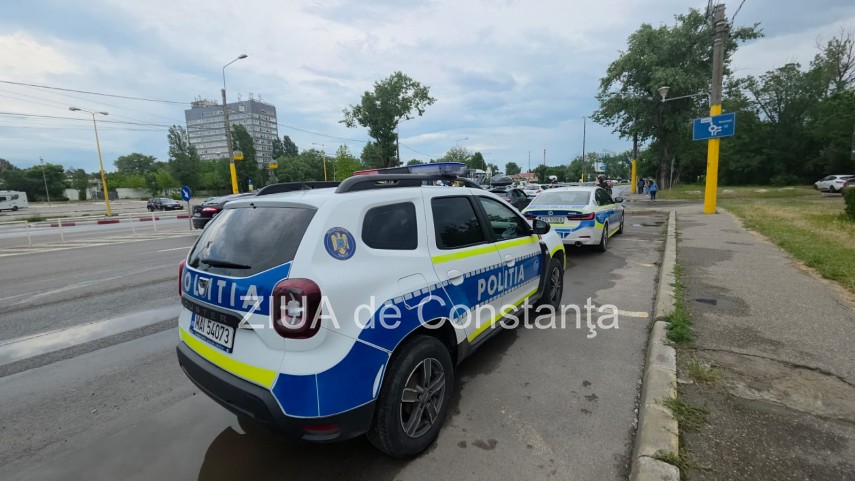 foto video razie de proportii a politistilor la intrarea in mamaia filtre masive in zona aqua magic chiar foto video razie de proportii a politistilor la intrarea in mamaia filtre masive in zona aqua magic chiar