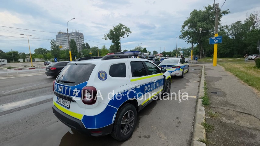 foto video razie de proportii a politistilor la intrarea in mamaia filtre masive in zona aqua magic chiar foto video razie de proportii a politistilor la intrarea in mamaia filtre masive in zona aqua magic chiar