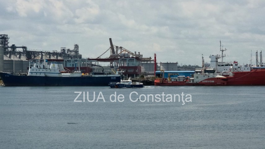 foto video imagini cu sediul arsvom la trei zile dupa explozia dronei din portul constanta 941420 foto video imagini cu sediul arsvom la trei zile dupa explozia dronei din portul constanta 941420