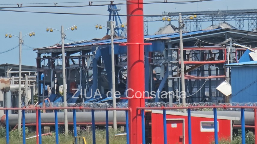 foto video imagini cu sediul arsvom la trei zile dupa explozia dronei din portul constanta 941420 foto video imagini cu sediul arsvom la trei zile dupa explozia dronei din portul constanta 941420