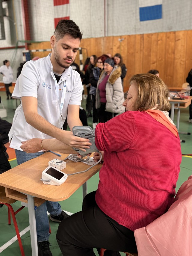 asociatia medcorp cu sprijinul omv petrom a oferit servicii medicale gratuite pentru peste 1 000 de locuitori asociatia medcorp cu sprijinul omv petrom a oferit servicii medicale gratuite pentru peste 1 000 de locuitori
