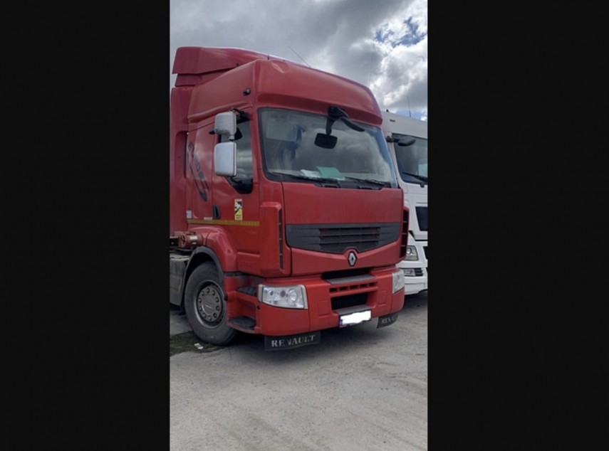 anaf scoate la licitatie noi vehicule in constanta de la un ford mustang la autotractoare renault si anaf scoate la licitatie noi vehicule in constanta de la un ford mustang la autotractoare renault si