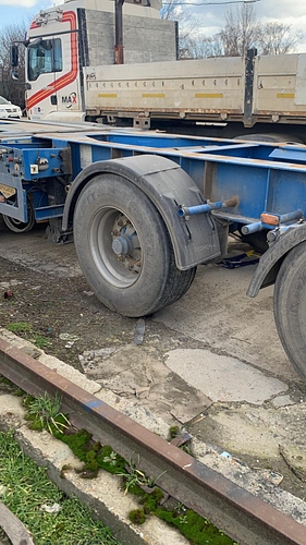 anaf scoate la licitatie noi vehicule in constanta de la un ford mustang la autotractoare renault si anaf scoate la licitatie noi vehicule in constanta de la un ford mustang la autotractoare renault si