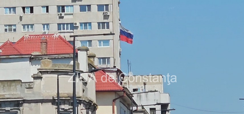 foto video la 10 zile de la expulzarea consulului rus din constanta steagul federatiei ruse ramane pe foto video la 10 zile de la expulzarea consulului rus din constanta steagul federatiei ruse ramane pe