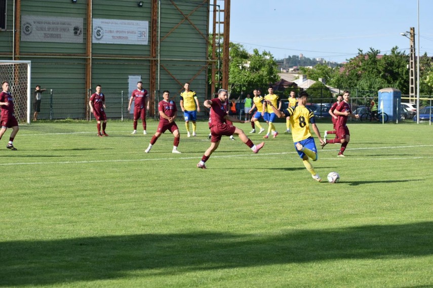 fotbal constructorul topraisar a castigat faza judeteana constanta a cupei romaniei galerie foto video fotbal constructorul topraisar a castigat faza judeteana constanta a cupei romaniei galerie foto video