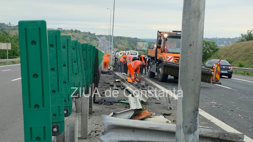1 stiri constanta un accident a avut loc pe a2 aproape de cernavoda la fata locului au ajuns echipaje 1 stiri constanta un accident a avut loc pe a2 aproape de cernavoda la fata locului au ajuns echipaje