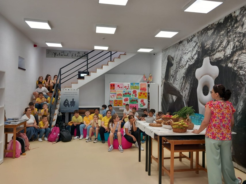 minac foto zilele europene ale arheologiei au adus la cernavoda vernisajul expozitiei fragmente din lumea minac foto zilele europene ale arheologiei au adus la cernavoda vernisajul expozitiei fragmente din lumea