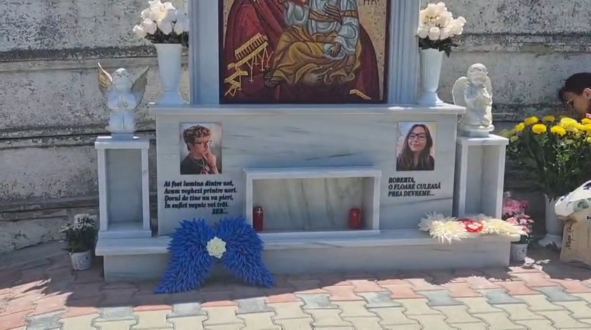 ai fost lumina dintre noi acum veghezi printre nori foto video troita sfintita in memoria lui sebi si ai fost lumina dintre noi acum veghezi printre nori foto video troita sfintita in memoria lui sebi si