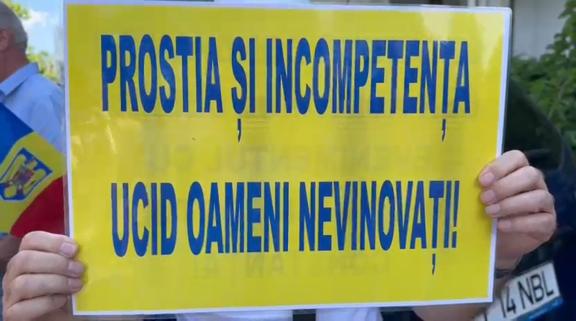 foto video mai multe organizatii civice protesteaza la constanta si solicita raspunsuri despre gestionarea foto video mai multe organizatii civice protesteaza la constanta si solicita raspunsuri despre gestionarea