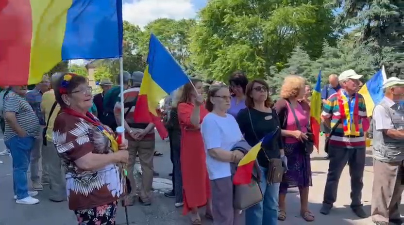 foto video mai multe organizatii civice protesteaza la constanta si solicita raspunsuri despre gestionarea foto video mai multe organizatii civice protesteaza la constanta si solicita raspunsuri despre gestionarea