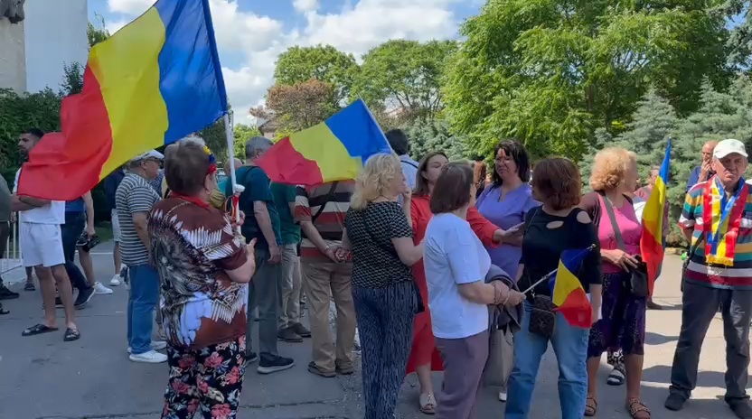 foto video mai multe organizatii civice protesteaza la constanta si solicita raspunsuri despre gestionarea foto video mai multe organizatii civice protesteaza la constanta si solicita raspunsuri despre gestionarea