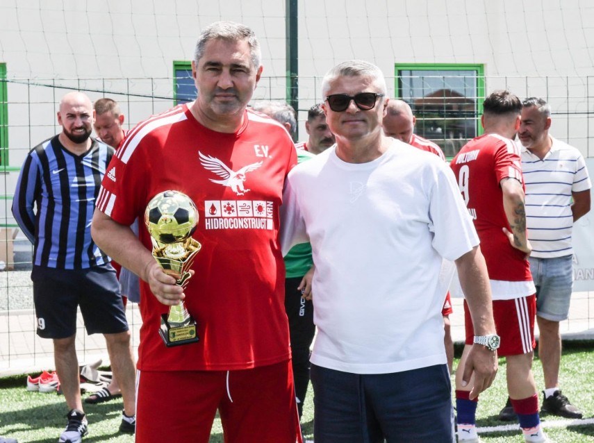 as litoral mangalia 2 mai a castigat cupa farul old boys 2026 galerie foto 942269 as litoral mangalia 2 mai a castigat cupa farul old boys 2026 galerie foto 942269