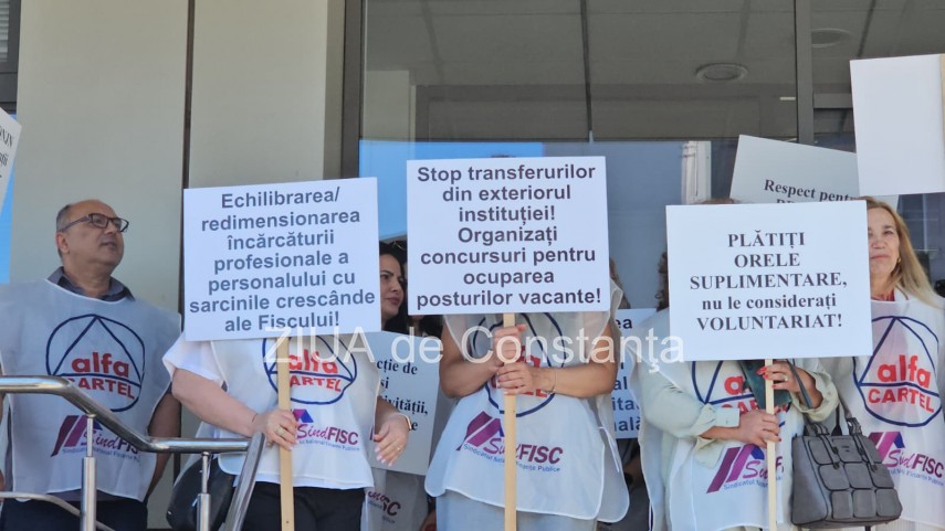 foto video protest la antifrauda constanta unde sindicalistii ies in strada de la ora 17 00 942496 foto video protest la antifrauda constanta unde sindicalistii ies in strada de la ora 17 00 942496