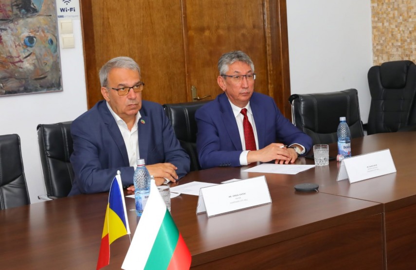 foto o nava militara bulgara va ajunge in portul constanta pe 1 iulie anunt facut in cadrul vizitei ambasadorului foto o nava militara bulgara va ajunge in portul constanta pe 1 iulie anunt facut in cadrul vizitei ambasadorului