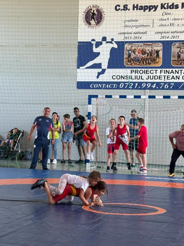 cs medgidia pe podium in clasamentul pe echipe la cupa micul luptator galerie foto 942568 cs medgidia pe podium in clasamentul pe echipe la cupa micul luptator galerie foto 942568