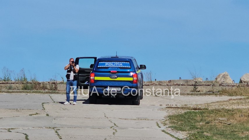 foto video update incep operatiunile de ridicare la suprafata a remorcherului astana in portul midia foto video update incep operatiunile de ridicare la suprafata a remorcherului astana in portul midia