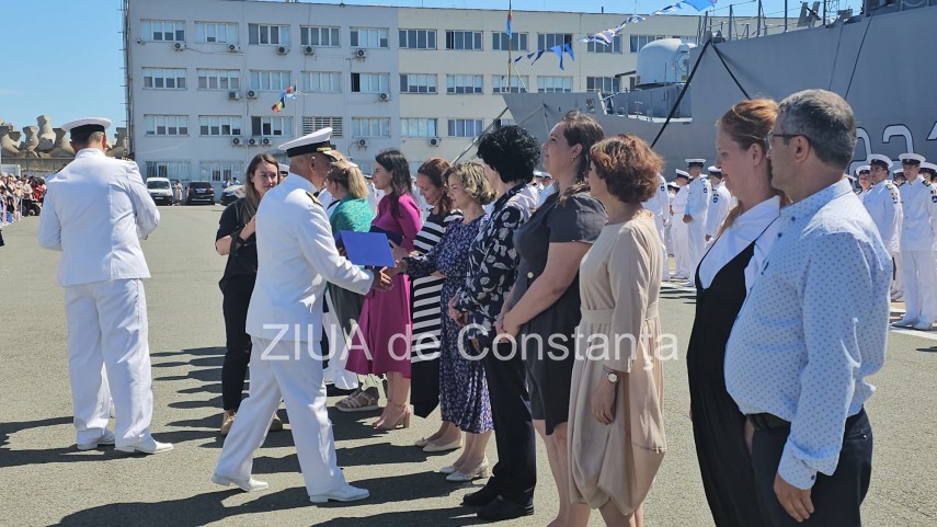 live video text foto absolvire cu ceremonie militara in portul constanta elevii colegiului national militar live video text foto absolvire cu ceremonie militara in portul constanta elevii colegiului national militar