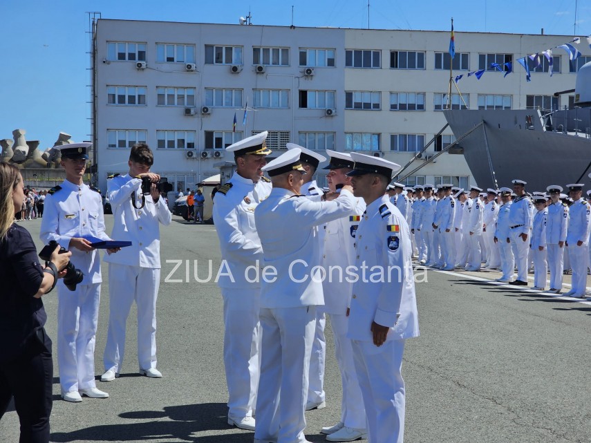 live video text foto absolvire cu ceremonie militara in portul constanta elevii colegiului national militar live video text foto absolvire cu ceremonie militara in portul constanta elevii colegiului national militar