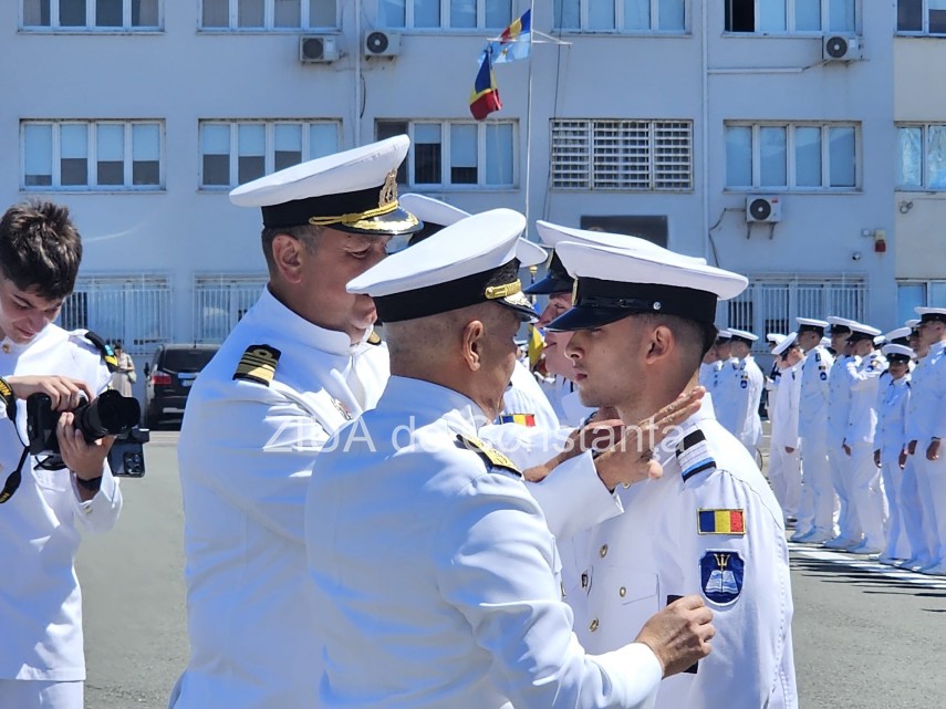 live video text foto absolvire cu ceremonie militara in portul constanta elevii colegiului national militar live video text foto absolvire cu ceremonie militara in portul constanta elevii colegiului national militar