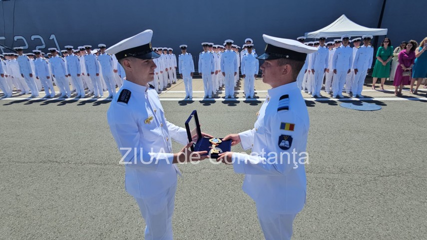 live video text foto absolvire cu ceremonie militara in portul constanta elevii colegiului national militar live video text foto absolvire cu ceremonie militara in portul constanta elevii colegiului national militar