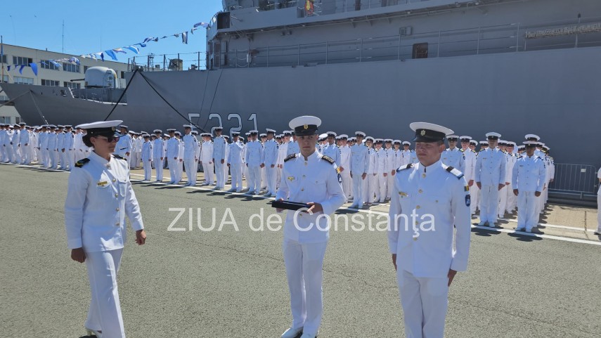 live video text foto absolvire cu ceremonie militara in portul constanta elevii colegiului national militar live video text foto absolvire cu ceremonie militara in portul constanta elevii colegiului national militar