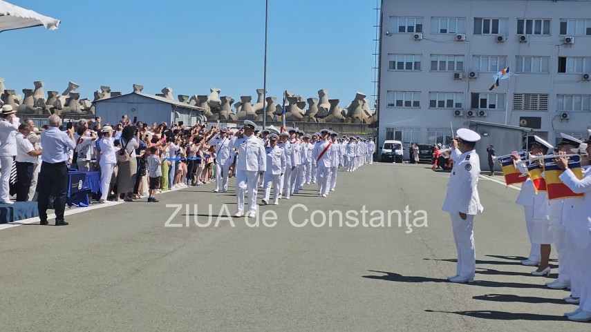 live video text foto absolvire cu ceremonie militara in portul constanta elevii colegiului national militar live video text foto absolvire cu ceremonie militara in portul constanta elevii colegiului national militar