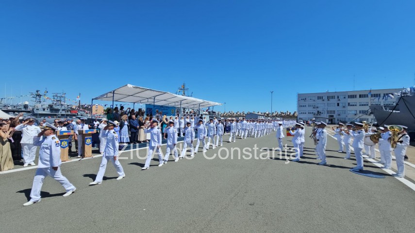 live video text foto absolvire cu ceremonie militara in portul constanta elevii colegiului national militar live video text foto absolvire cu ceremonie militara in portul constanta elevii colegiului national militar