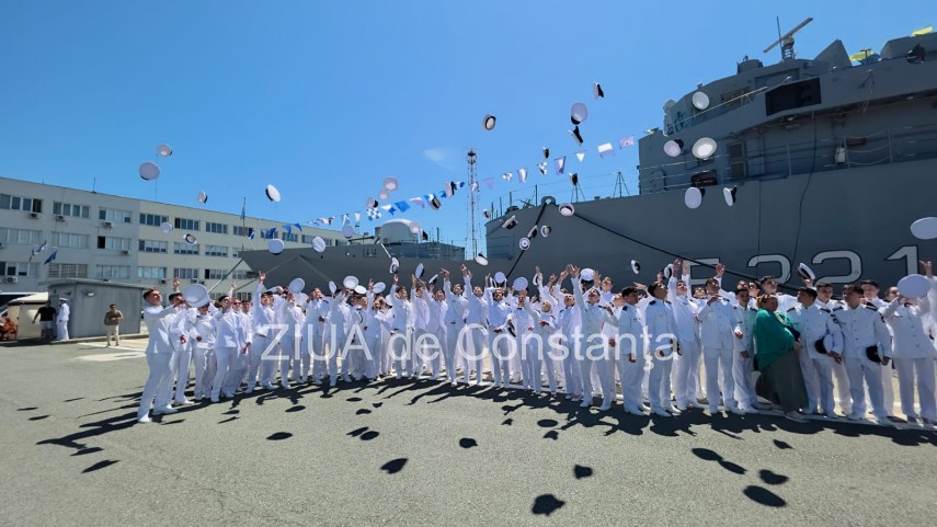 live video text foto absolvire cu ceremonie militara in portul constanta elevii colegiului national militar live video text foto absolvire cu ceremonie militara in portul constanta elevii colegiului national militar