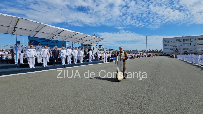 live video text foto absolvire cu ceremonie militara in portul constanta elevii colegiului national militar live video text foto absolvire cu ceremonie militara in portul constanta elevii colegiului national militar