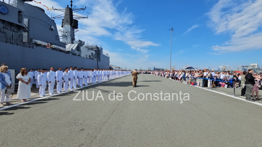 live video text foto absolvire cu ceremonie militara in portul constanta elevii colegiului national militar live video text foto absolvire cu ceremonie militara in portul constanta elevii colegiului national militar