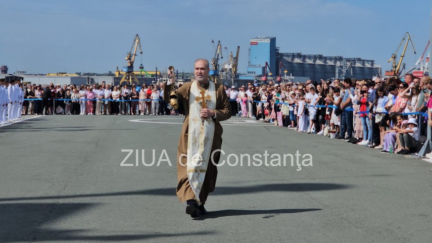 live video text foto absolvire cu ceremonie militara in portul constanta elevii colegiului national militar live video text foto absolvire cu ceremonie militara in portul constanta elevii colegiului national militar