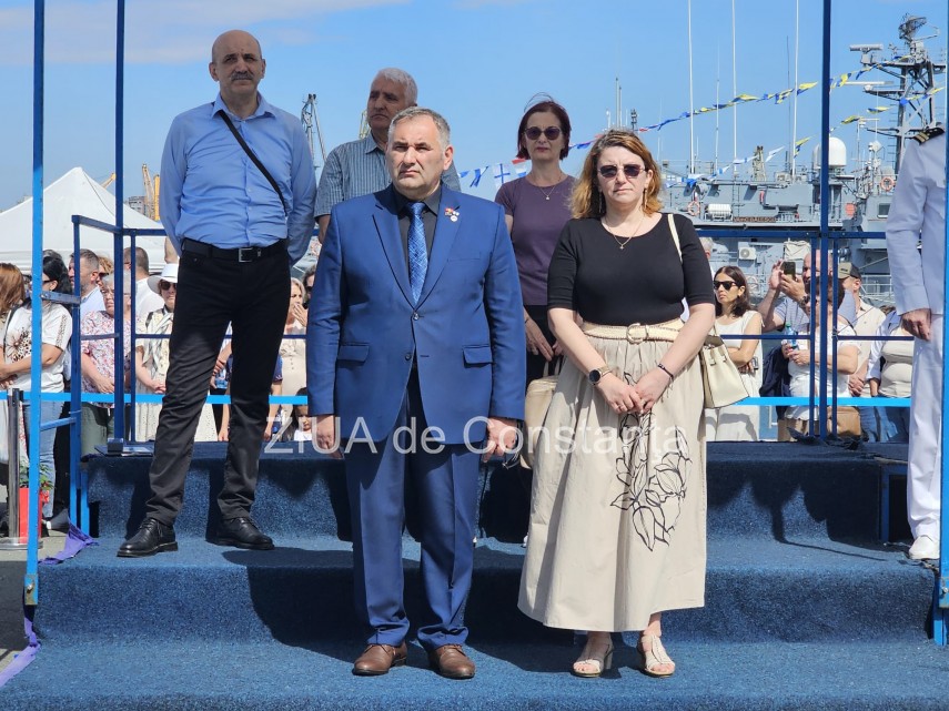 live video text foto absolvire cu ceremonie militara in portul constanta elevii colegiului national militar live video text foto absolvire cu ceremonie militara in portul constanta elevii colegiului national militar