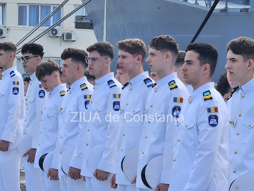 live video text foto absolvire cu ceremonie militara in portul constanta elevii colegiului national militar live video text foto absolvire cu ceremonie militara in portul constanta elevii colegiului national militar