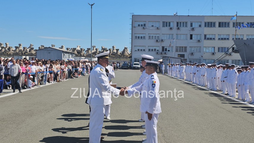 live video text foto absolvire cu ceremonie militara in portul constanta elevii colegiului national militar live video text foto absolvire cu ceremonie militara in portul constanta elevii colegiului national militar