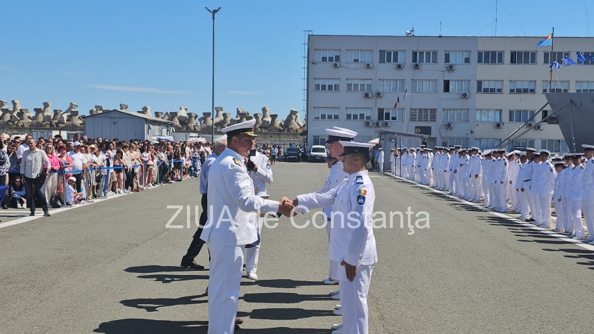 live video text foto absolvire cu ceremonie militara in portul constanta elevii colegiului national militar live video text foto absolvire cu ceremonie militara in portul constanta elevii colegiului national militar
