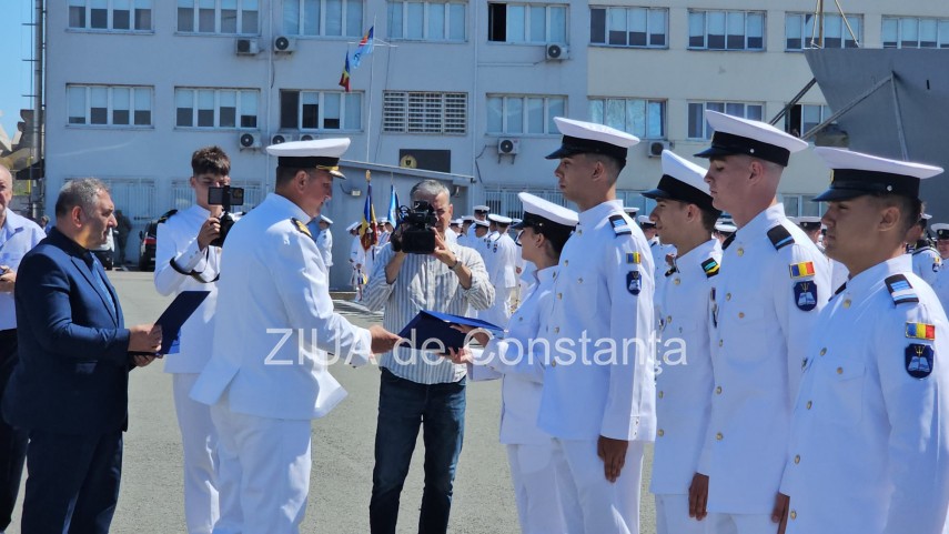 live video text foto absolvire cu ceremonie militara in portul constanta elevii colegiului national militar live video text foto absolvire cu ceremonie militara in portul constanta elevii colegiului national militar