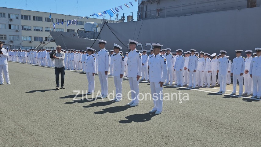 live video text foto absolvire cu ceremonie militara in portul constanta elevii colegiului national militar live video text foto absolvire cu ceremonie militara in portul constanta elevii colegiului national militar