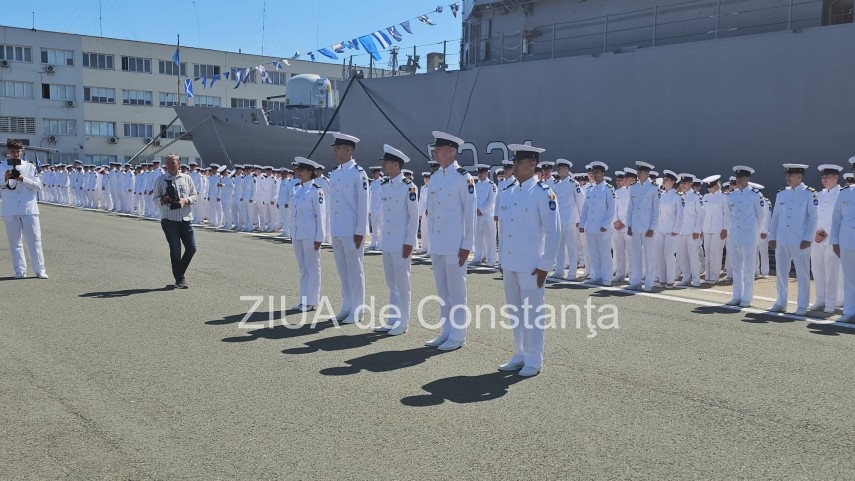 live video text foto absolvire cu ceremonie militara in portul constanta elevii colegiului national militar live video text foto absolvire cu ceremonie militara in portul constanta elevii colegiului national militar