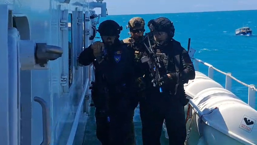 exercitiul multinational ep mcm dive 26 ziua presei se desfasoara astazi la bordul navei grigore antipa exercitiul multinational ep mcm dive 26 ziua presei se desfasoara astazi la bordul navei grigore antipa