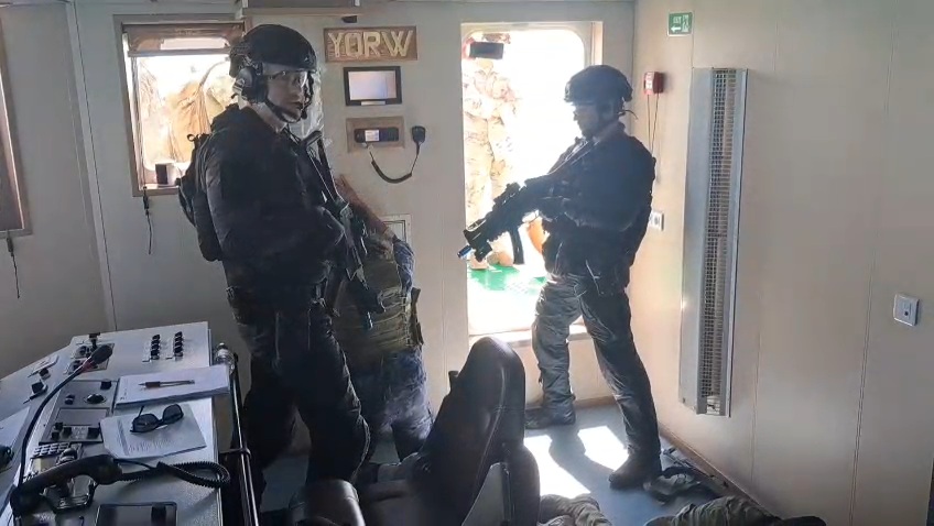 exercitiul multinational ep mcm dive 26 ziua presei se desfasoara astazi la bordul navei grigore antipa exercitiul multinational ep mcm dive 26 ziua presei se desfasoara astazi la bordul navei grigore antipa