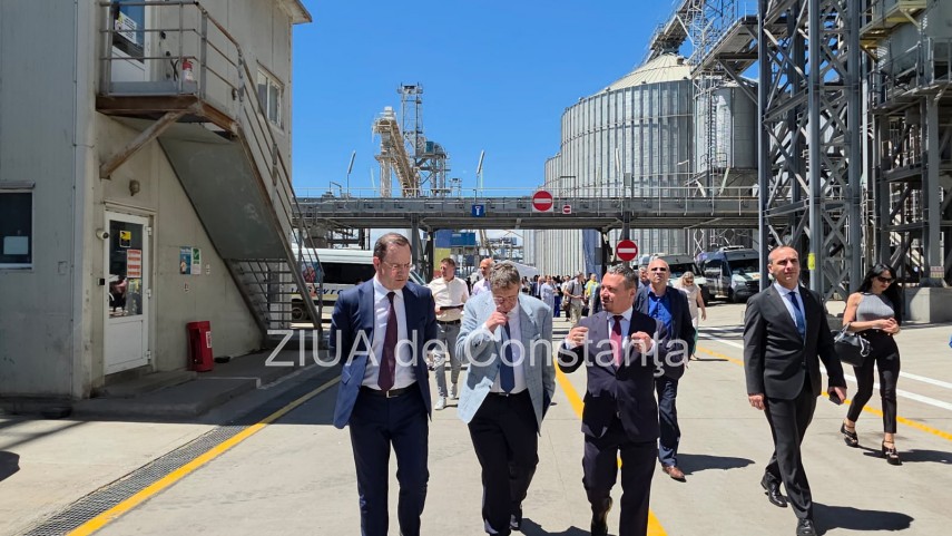 live text video comvex sa inaugureaza noile celule de depozitare din dana 80 portul constanta investitie live text video comvex sa inaugureaza noile celule de depozitare din dana 80 portul constanta investitie