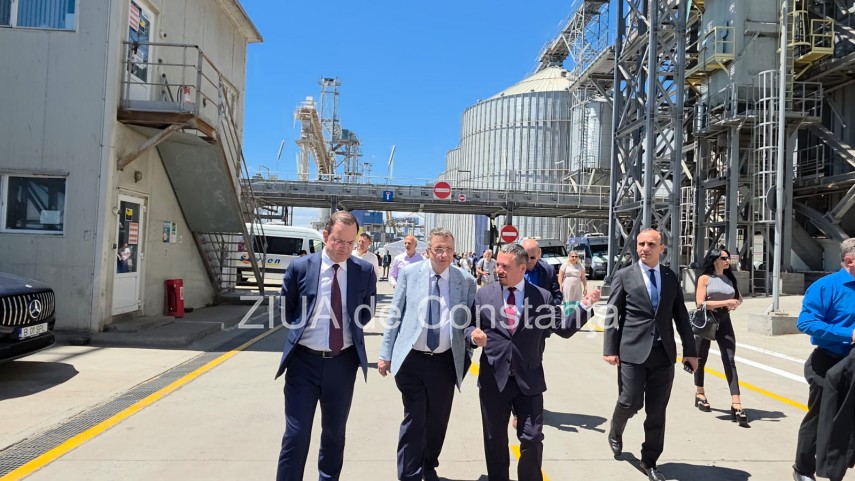 live text video comvex sa inaugureaza noile celule de depozitare din dana 80 portul constanta investitie live text video comvex sa inaugureaza noile celule de depozitare din dana 80 portul constanta investitie