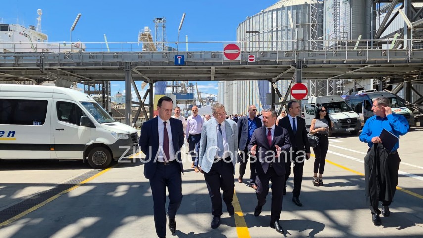 live text video comvex sa inaugureaza noile celule de depozitare din dana 80 portul constanta investitie live text video comvex sa inaugureaza noile celule de depozitare din dana 80 portul constanta investitie