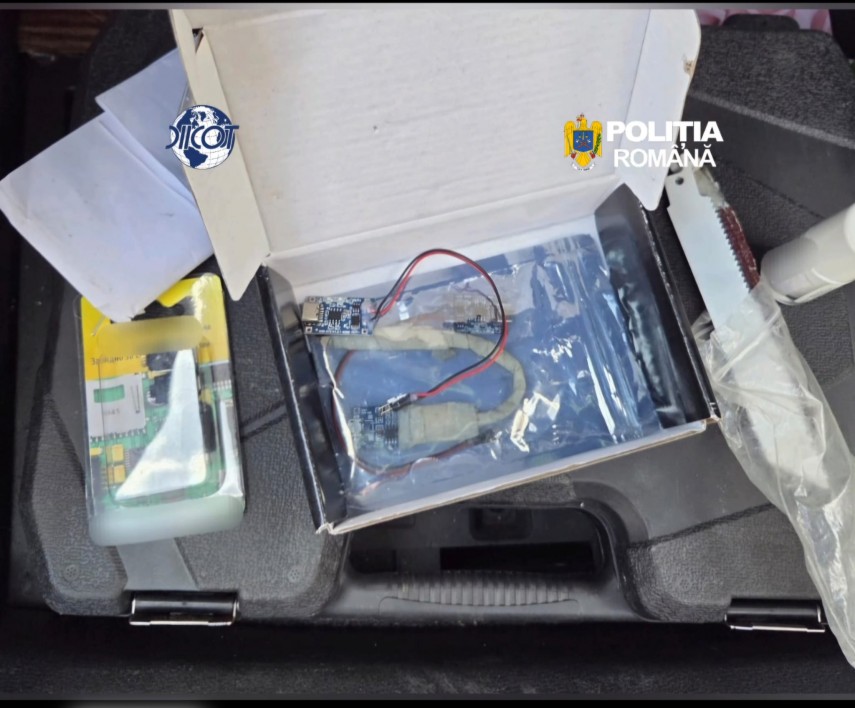 grup infractional organizat specializat in clonarea de carduri cercetat de autoritatile romane si bulgare grup infractional organizat specializat in clonarea de carduri cercetat de autoritatile romane si bulgare